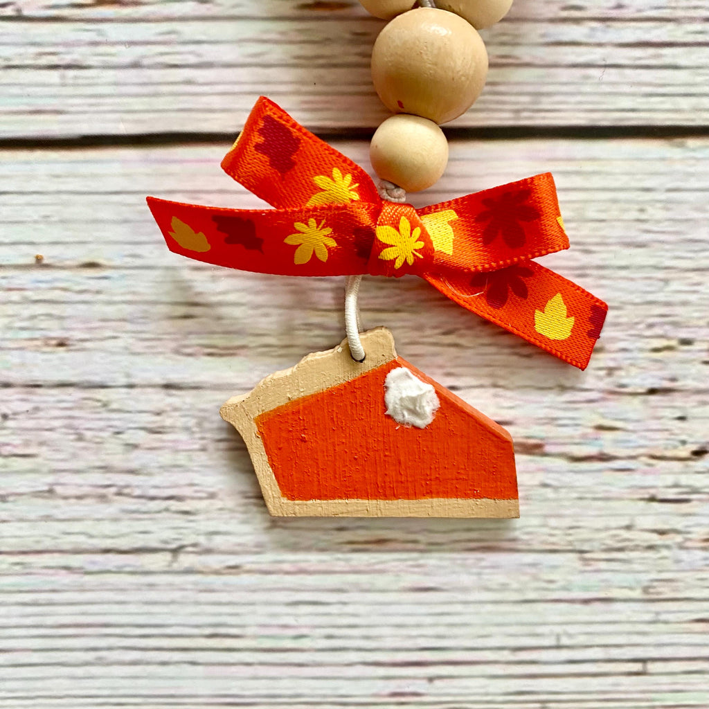 Pumpkin Pie Mini Wood Bead Loop: Thanksgiving Tiered Tray Decor